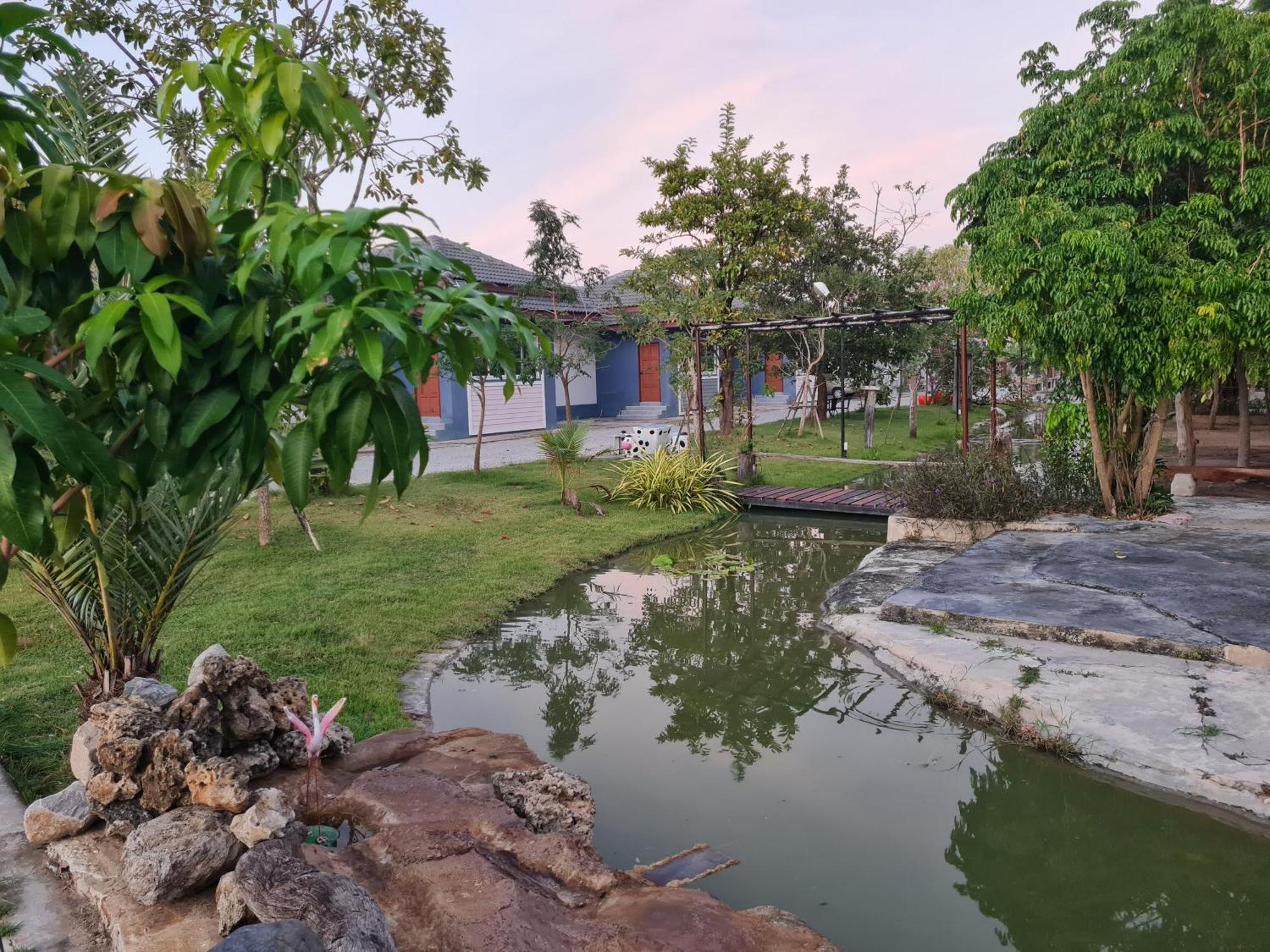 Araya Cottage Uthai Thani Exterior photo